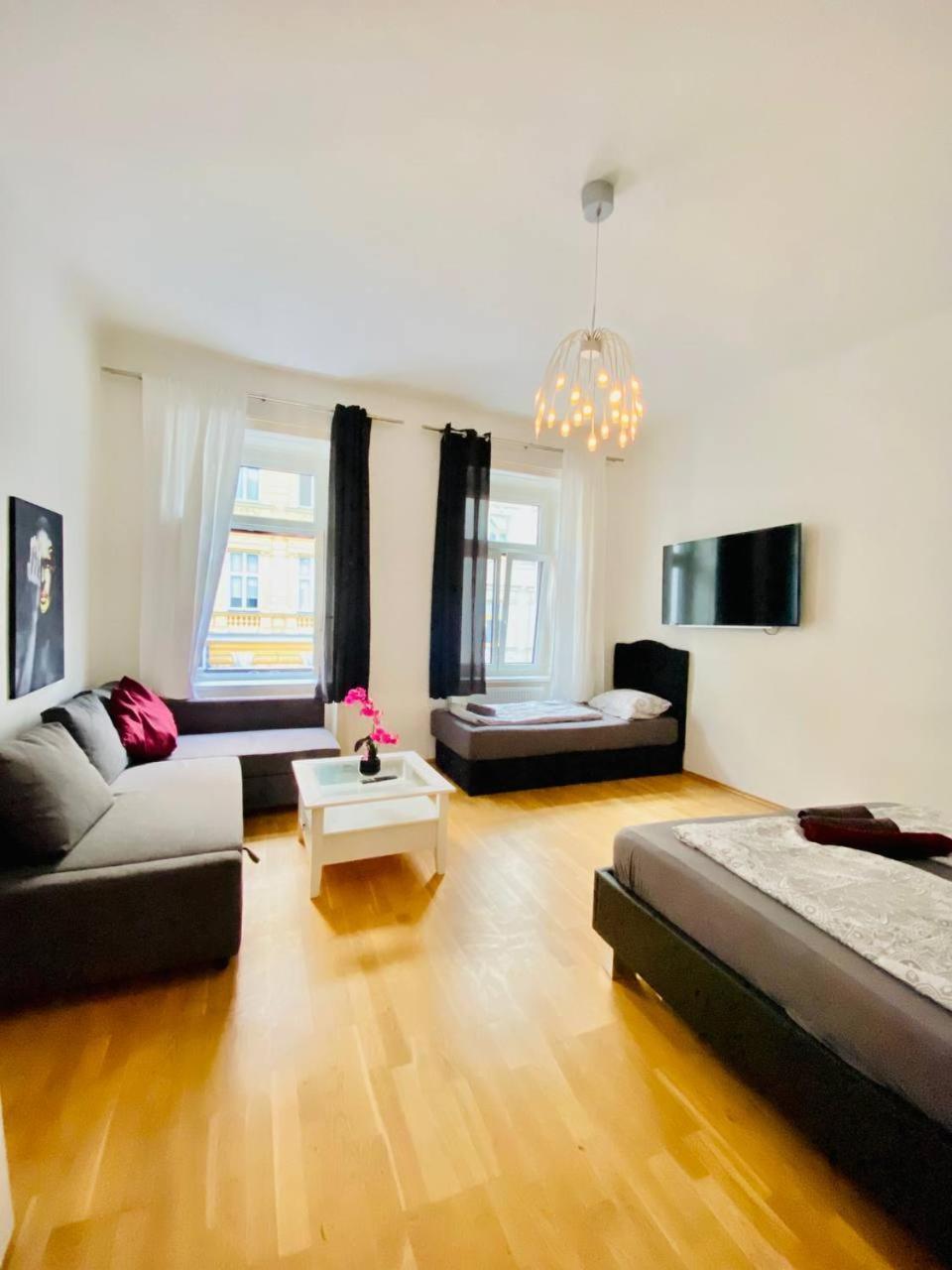 Family Apartment Th8 8 Вена Экстерьер фото
